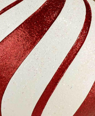 Thumbnail 3: White/Red
