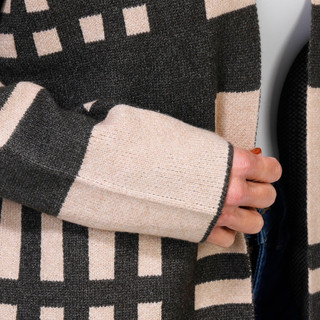 Thumbnail 3: Black Multi