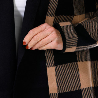 Thumbnail 3: Black Multi