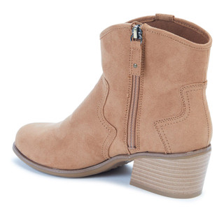 Thumbnail 2: Brown