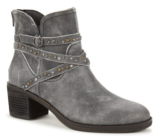 Thumbnail 1: Charcoal