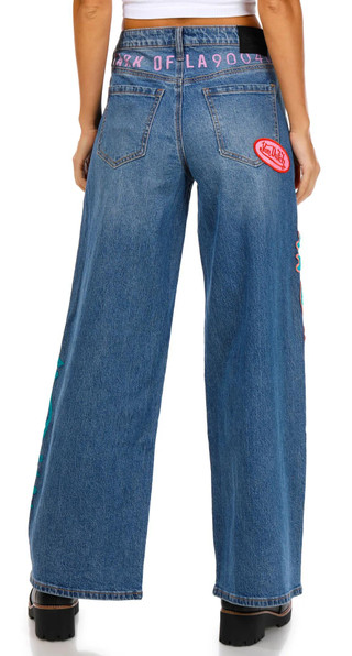 Thumbnail 5: DENIM