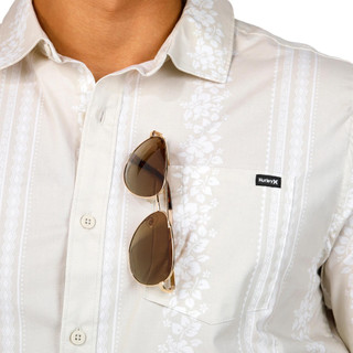 Thumbnail 2: IVORY