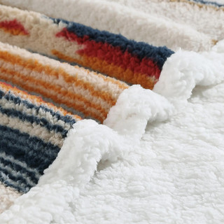 Thumbnail 5: Ivory/Navy