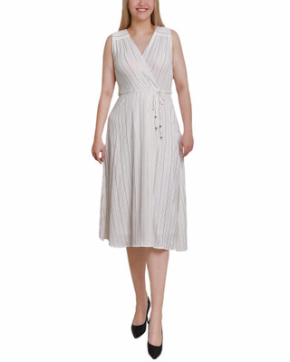 Thumbnail 1: White Gold