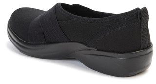 Thumbnail 2: Black
