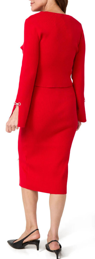 Thumbnail 2: RED