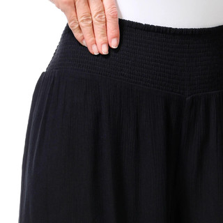 Thumbnail 5: BLACK