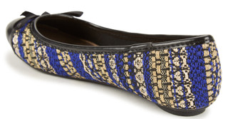 Thumbnail 4: Black Multi