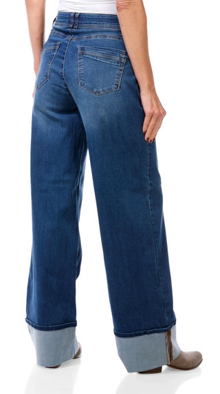 Thumbnail 2: Medium Wash