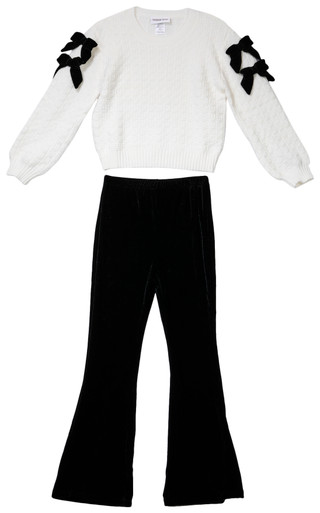 Thumbnail 1: BLACK WHITE