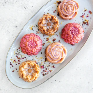 Thumbnail 7: Nordic Ware Nordic Ware Floral Cakelet Pan 