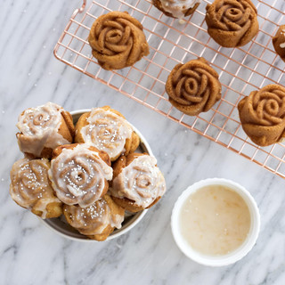 Thumbnail 7: Nordic Ware Nordic Ware Rose Bud Pan 