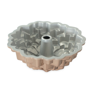 Thumbnail 4: Nordic Ware Nordic Ware Blossom Bundt Pan 
