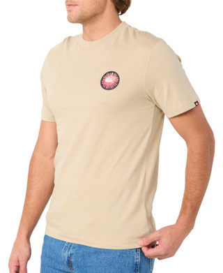 Thumbnail 3: Quiksilver Men's Wave Pavillion Graphic T-Shirt 