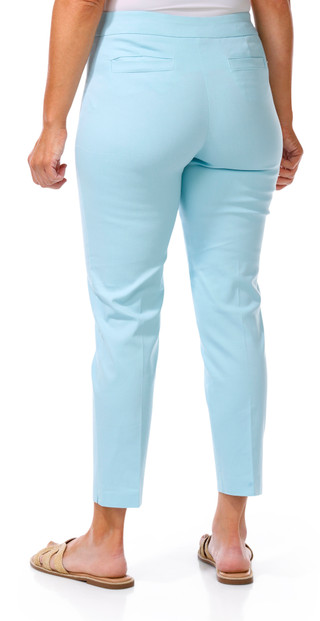 Thumbnail 2: ICED AQUA