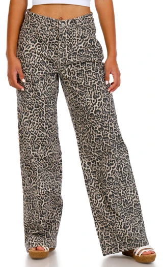 Thumbnail 1: Madden Girl Madden Girl Juniors Leopard 90's Style Jeans 