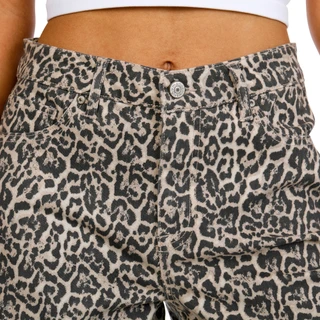 Thumbnail 2: Madden Girl Madden Girl Juniors Leopard 90's Style Jeans 