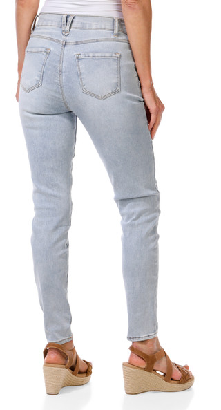 Thumbnail 2: Light Wash