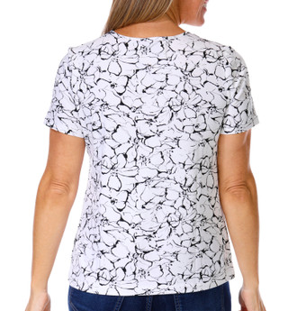 Thumbnail 2: BUNDLE OF BLOOMS