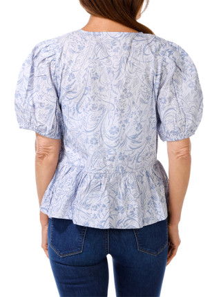 Thumbnail 2: Artic Ice