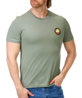 Thumbnail 3: Sea Spray