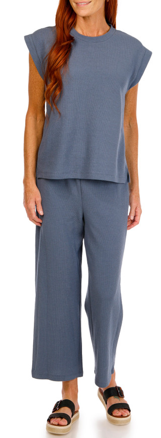 Thumbnail 2: Dark Grey