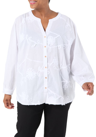 Thumbnail 1: HESTER AND ORCHARD Women's Plus Applique Button Up Top 