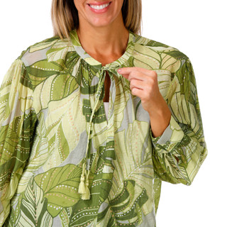 Thumbnail 2: Vince Camuto Women's Oversized Print Peasant Top 