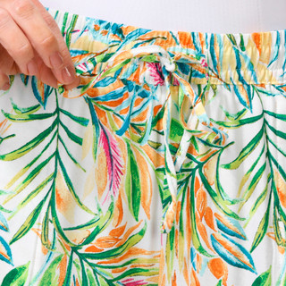 Thumbnail 2: Stella Parker Women's Printed Capri Pants 