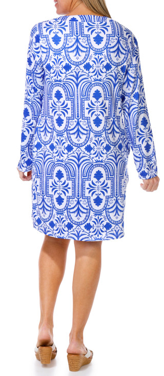 Thumbnail 3: Blue/White