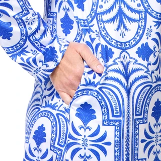Thumbnail 4: Blue/White