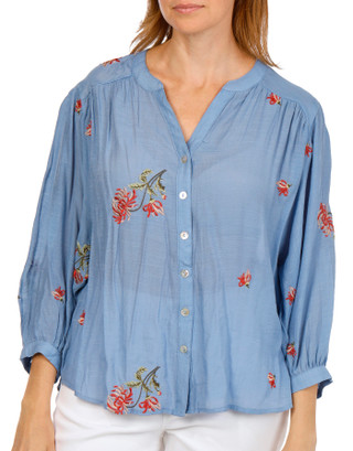 Thumbnail 2: FIGUEROA & FLOWER Women's 3/4 Sleeve Embroidered Button Down Top 