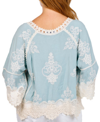 Thumbnail 3: Democracy Women's Split Neck Cropped Crochet Top 