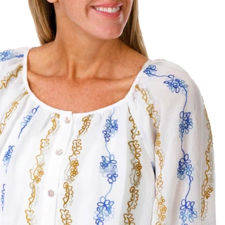Thumbnail 2: FIGUEROA & FLOWER Women's 3/4 Sleeve Embroidered Floral Top 