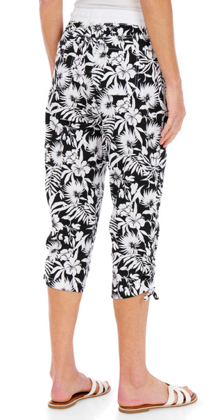 Thumbnail 3: Dash Women's Floral Print Capris  