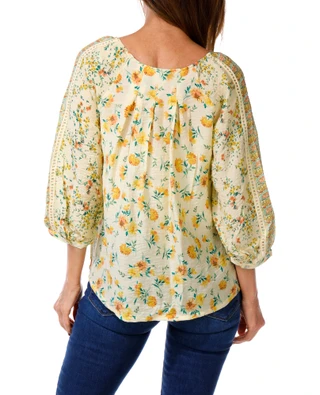 Thumbnail 2: FIGUEROA & FLOWER Women's Crochet Detail Floral Peasant Top 