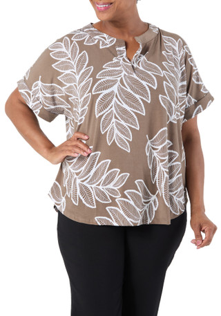 Thumbnail 1: SJS Women's Plus Palm Leaf Print Top  