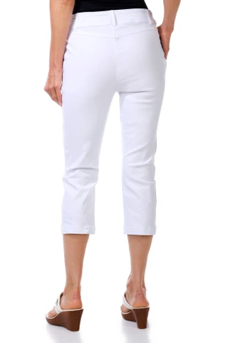 Thumbnail 2: Soho Petite Crochet Pocket Trim Capris 