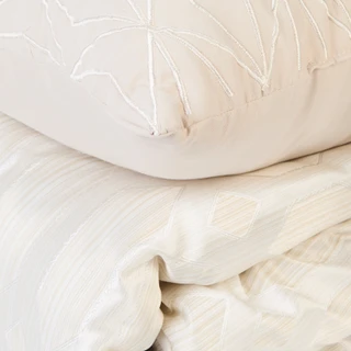Thumbnail 3: DWELL STUDIO  Parkview Ivory 5-Piece Comforter Set 