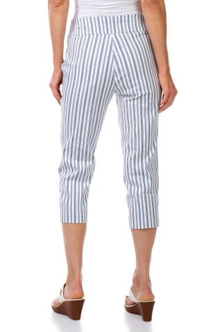 Thumbnail 2: Tahari Women's Pull-On Bengaline Capris 