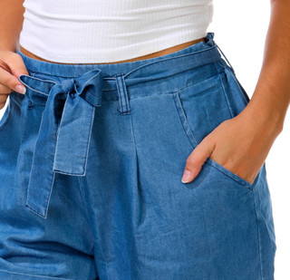 Thumbnail 2: Cisono Juniors Tie Front Chambray Shorts 