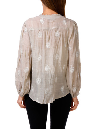 Thumbnail 2: FIGUEROA & FLOWER Women's Long Sleeve Button Up Top 