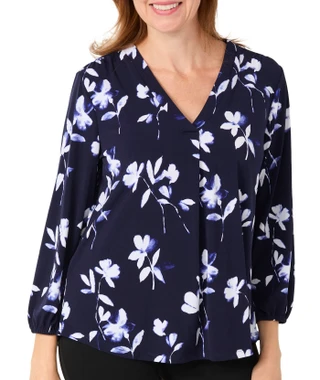 Thumbnail 1: Vince Camuto Women's 3/4 Sleeve Print V-Neck Top 