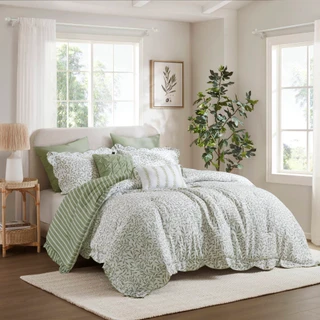 Thumbnail 2: Madison Park Darcy 5 Pc Scallop Comforter Set 