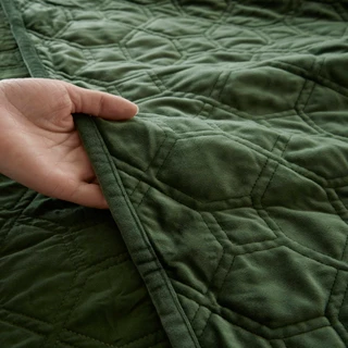 Thumbnail 3: Madison Park Harper Velvet Quilt Set  