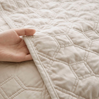 Thumbnail 4: Madison Park Harper Velvet Quilt Set  