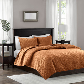 Thumbnail 1: Madison Park Harper Velvet Quilt Set  
