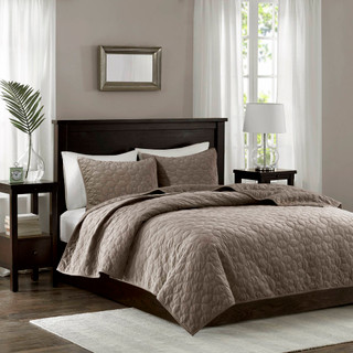 Thumbnail 2: Madison Park Harper Velvet Quilt Set  