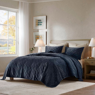 Thumbnail 2: Madison Park Harper Velvet Quilt Set  